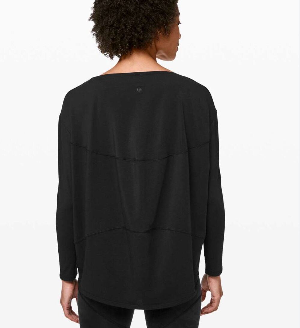 Lululemon Women's Back in Action Long Sleeve Shirt Top Workout Running Black